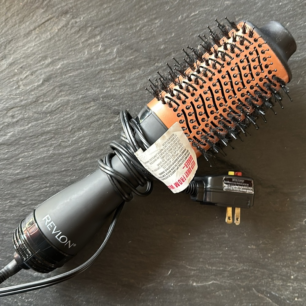Revlon Blow Dry Brush, One-Step Volumizer, Curling Brush - Used